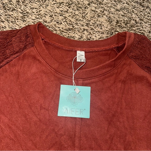 Women's Rust Top - Picture 4 of 5